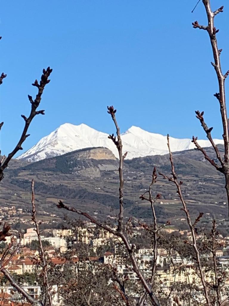 T4 Vue Imprenable Montagnes Et Ville ギャップ エクステリア 写真